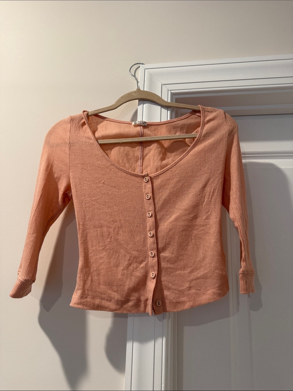 Women's Peach Ribbed Button-Front Top